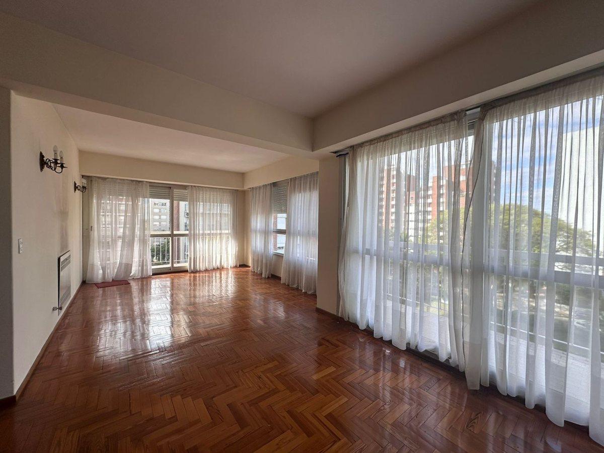 Foto de Depto venta 4 amb + dep. de servicio Martinez, imagen 1