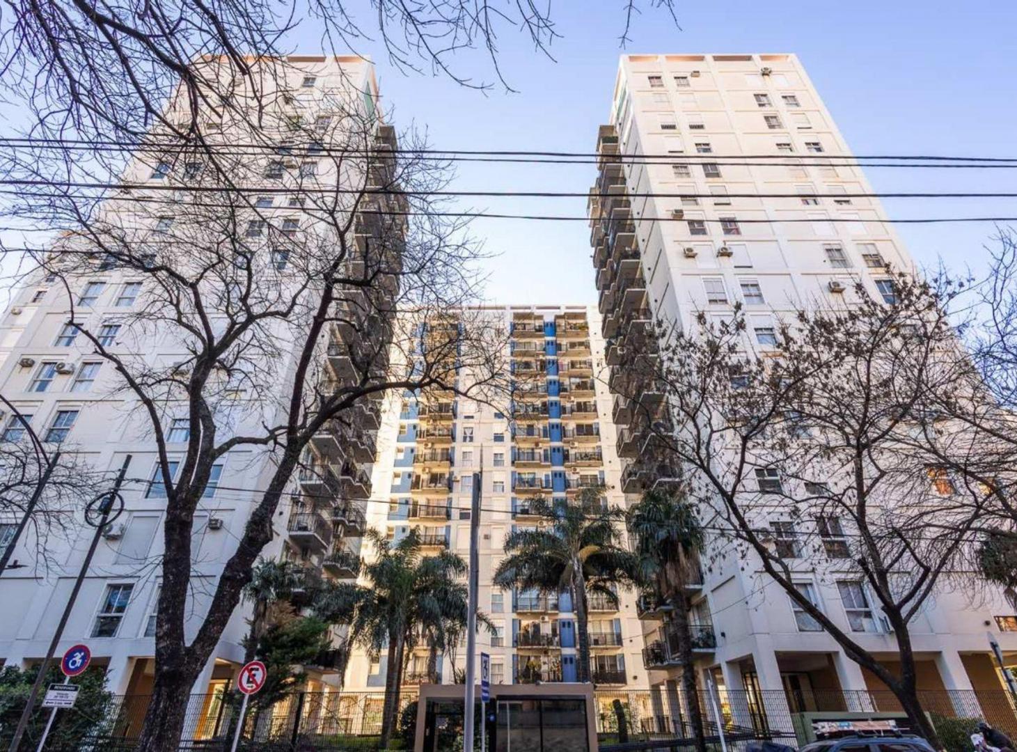 Foto de VENTA 4 AMB+COCHERA / PISO ALTO / APTO CREDITO, imagen 1