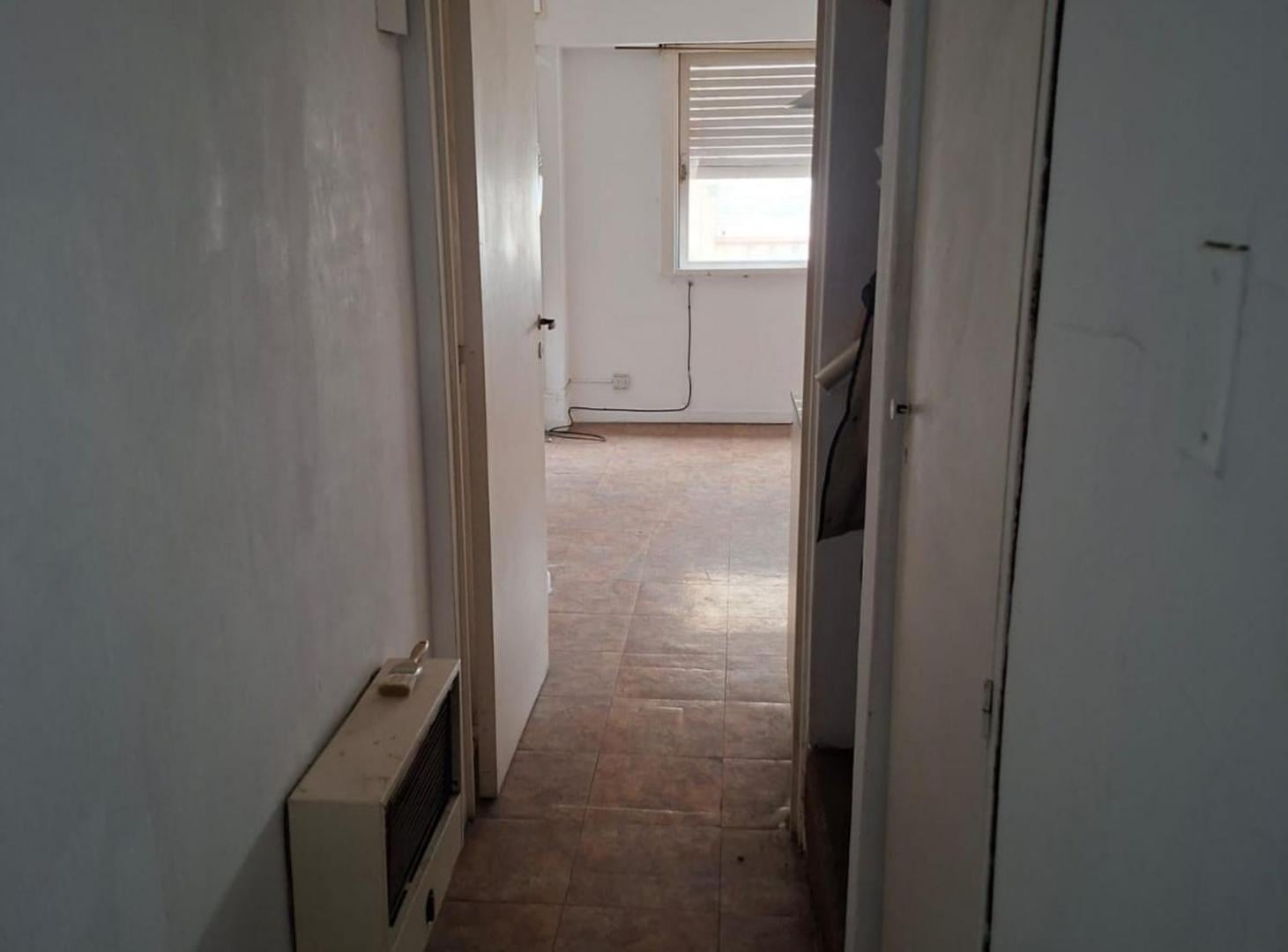 Foto de VTA DPTO. DUPLEX 2 AMB frente a plaza-RAMOS MEJIA, imagen 3