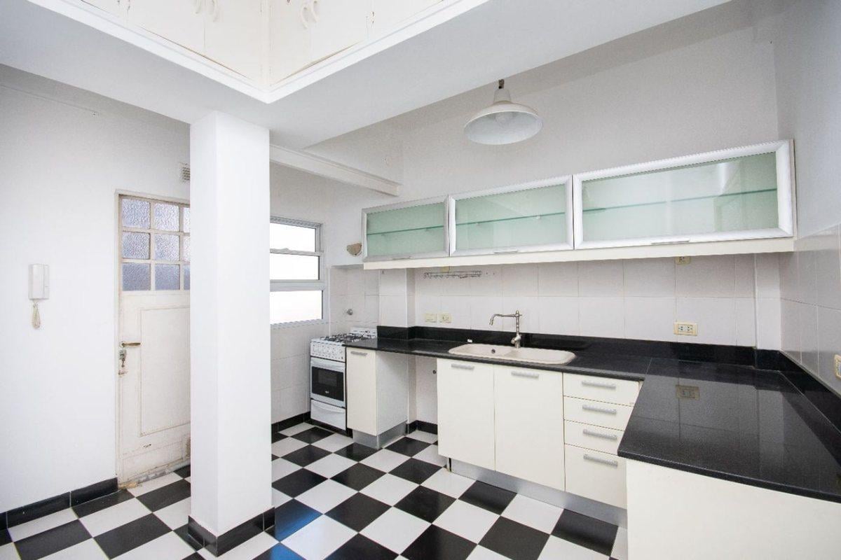 Foto de VENTA DEPARTAMENTO BALVANERA, imagen 3
