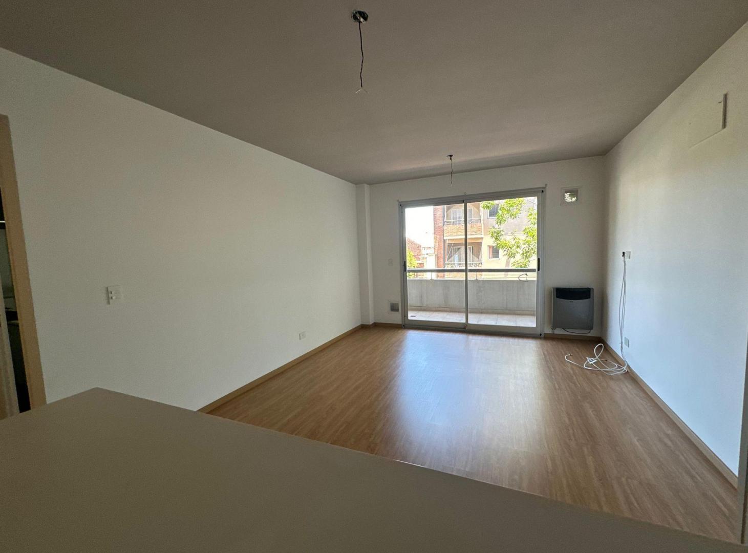 Foto de VENTA DEPARTAMENTO 2 AMB SAN FERNANDO BALC / COCH., imagen 2
