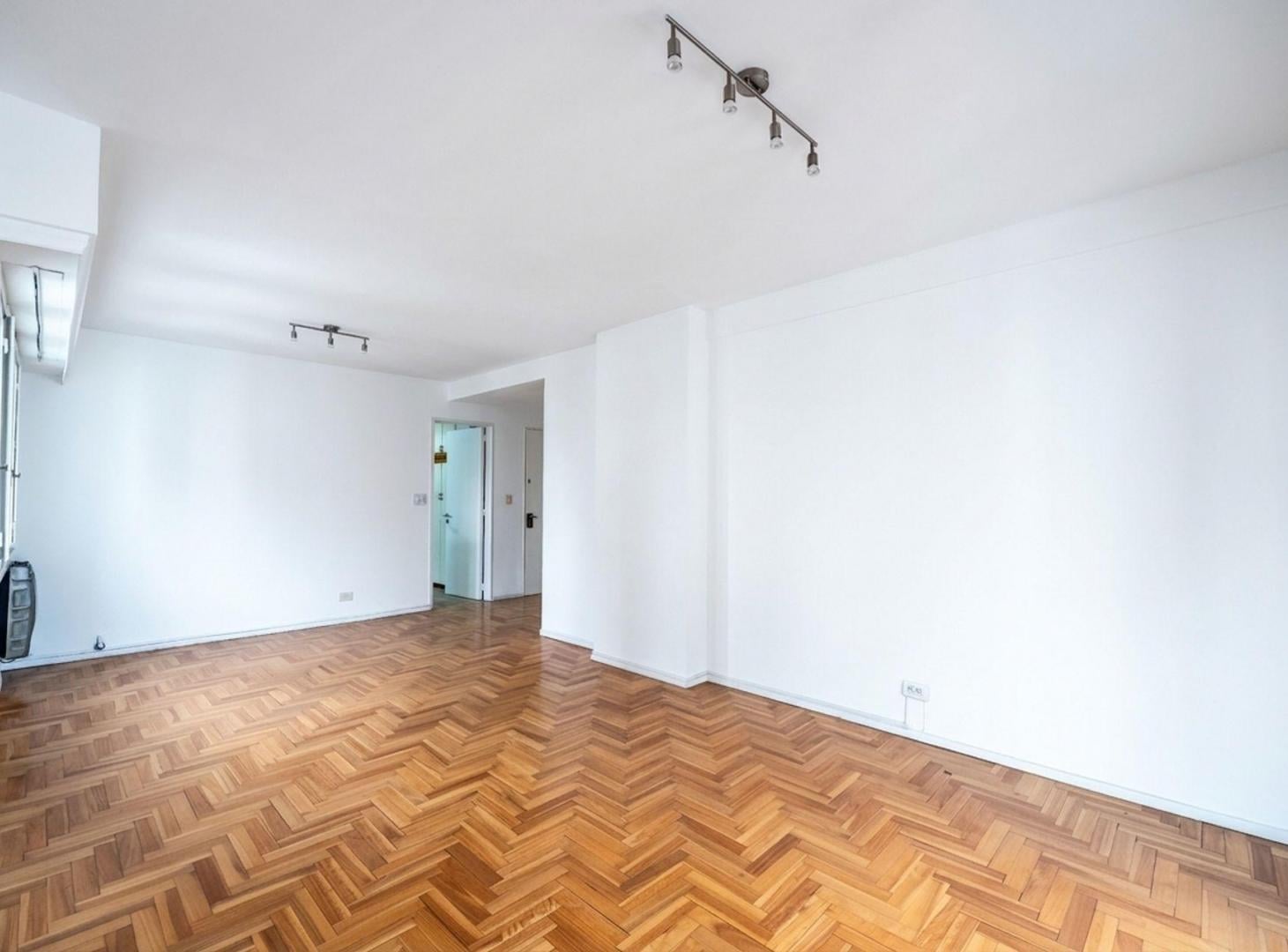 Foto de VENTA DEPARTAMENTO 4 AMBIENTES EN PALERMO CHICO, imagen 2