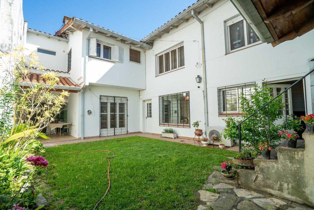 Foto de VENTA CASA MARTINEZ A REFACCIONAR, imagen 1
