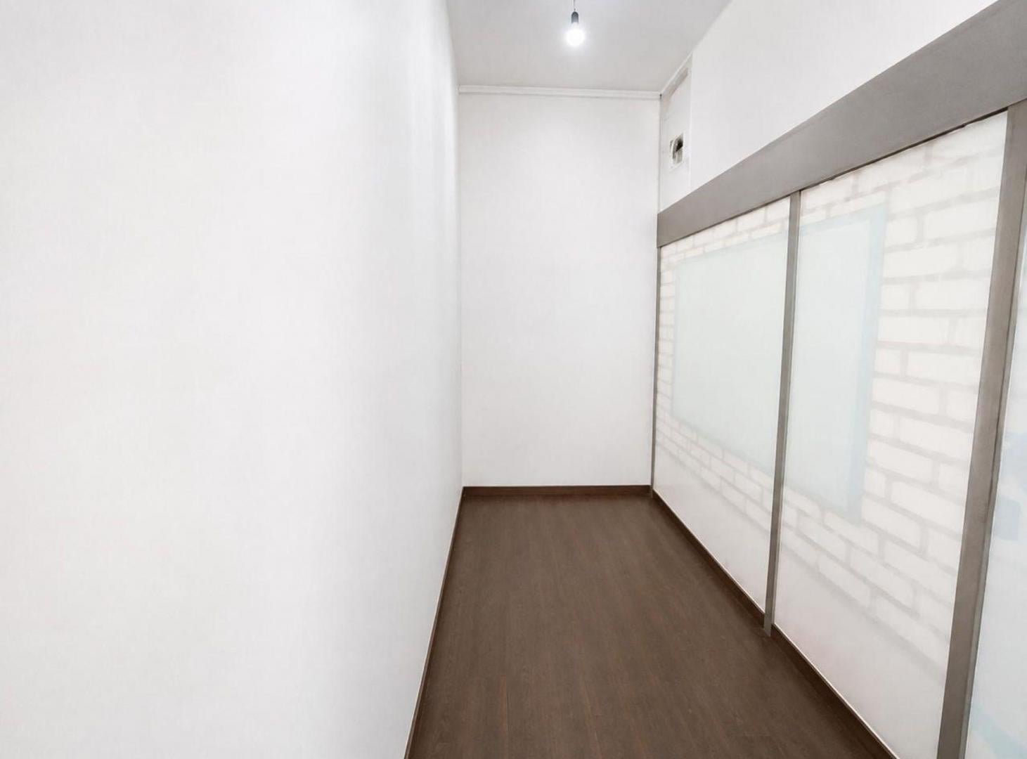 Foto de VENTA LOCAL. MICROCENTRO EN IMPORTANTE GALERIA., imagen 3
