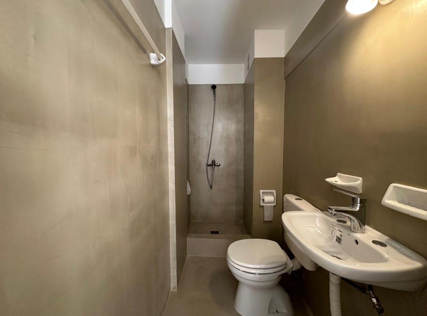 Foto de VENTA MONOAMBIENTE EN BELGRANO CON BALCON, imagen 3