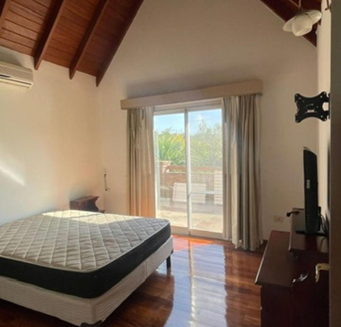 Foto de CASA EN VENTA BARRIO SETIEMBRE 6 AMBIENTES, imagen 4