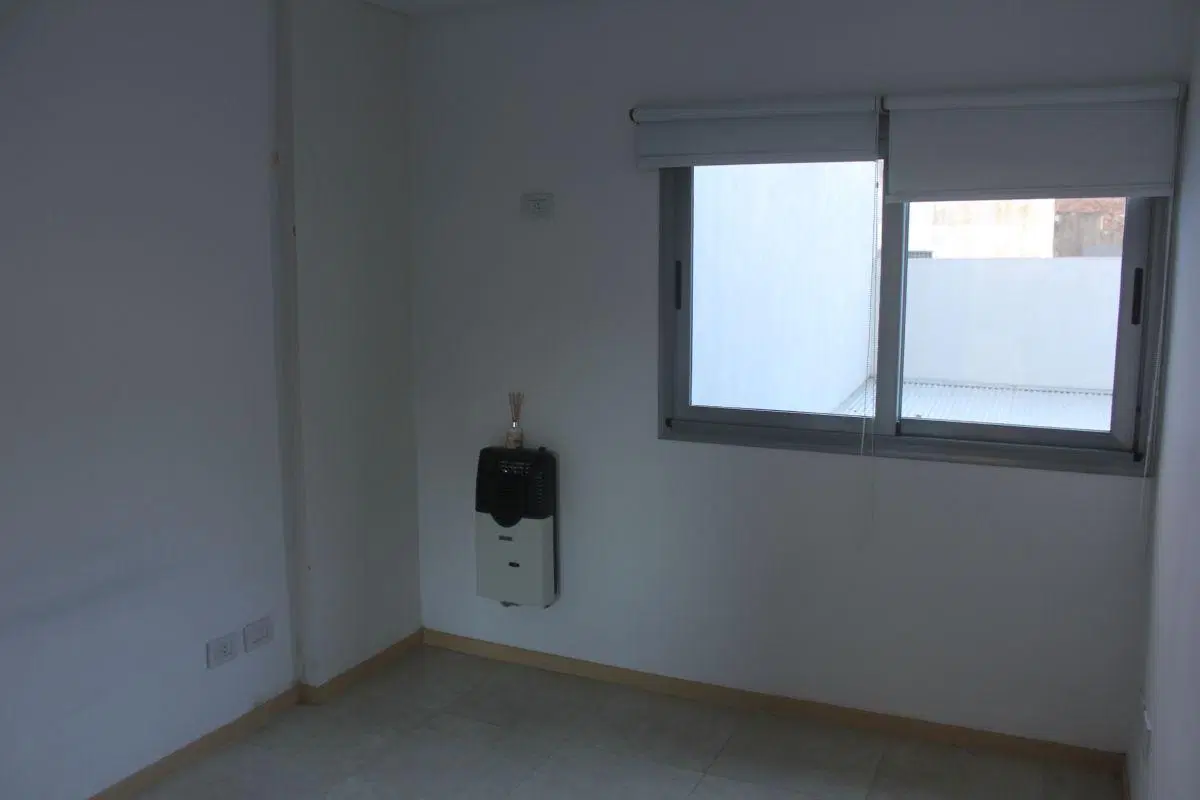 Departamento de 37 m² construidos con 1 dormitorio en alquiler cercaFAc Medicina 4