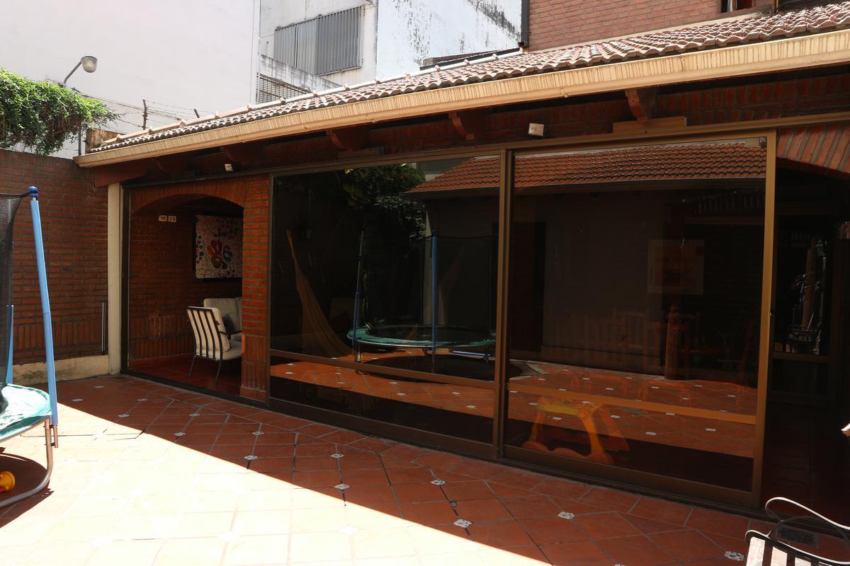 Casa - Barrio Norte 4