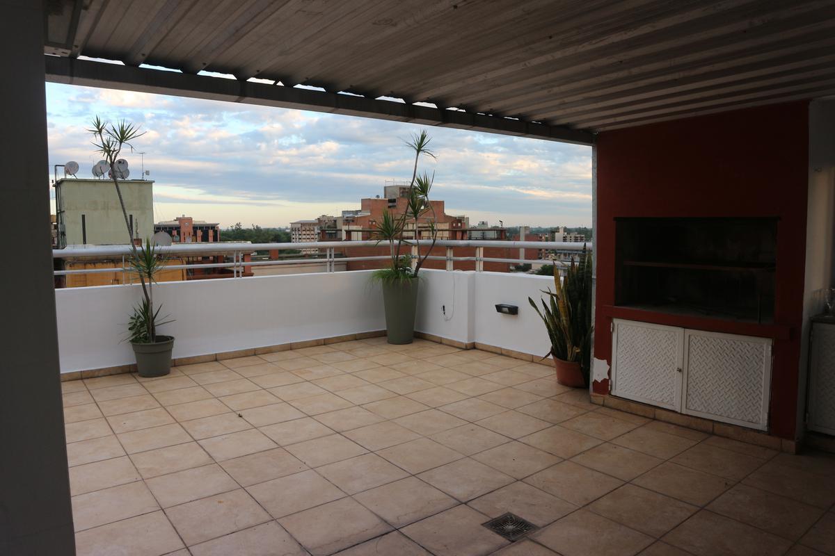 Triplex - Barrio Norte 4