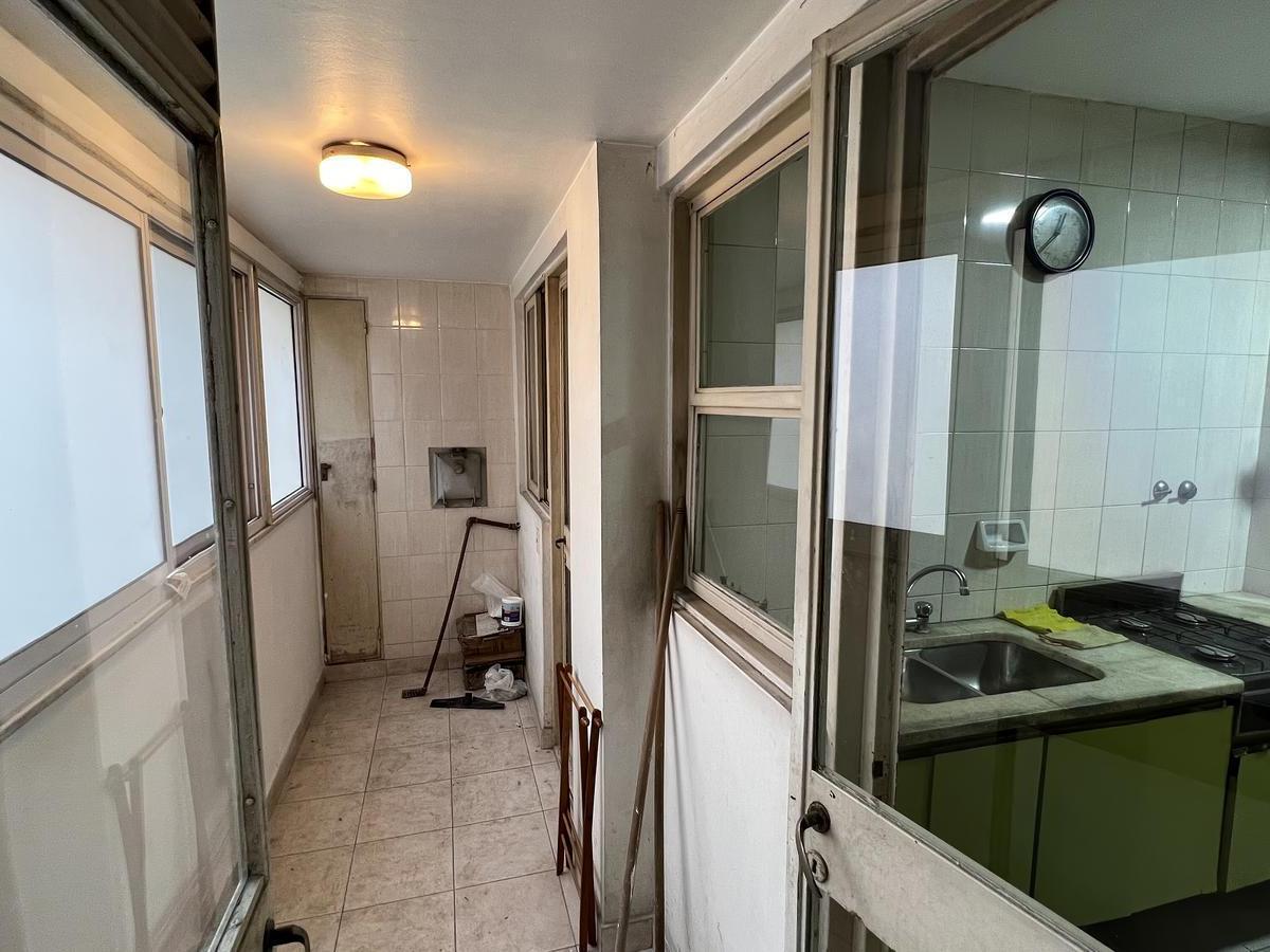 Dpto de 4 Dorm. C/dep en Calle Muñecas Al 600 2