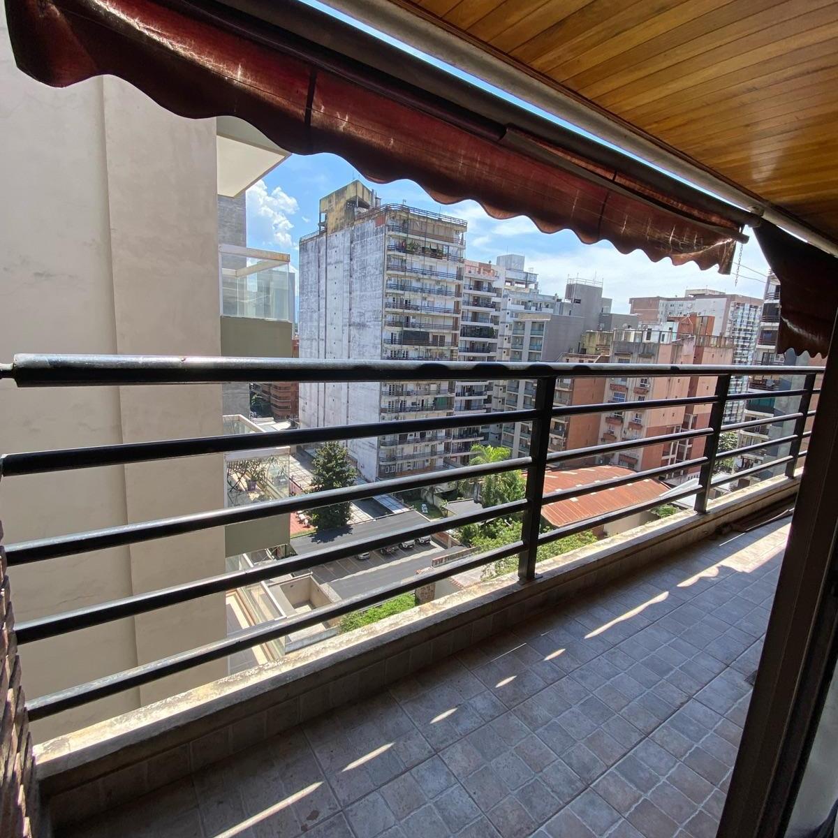 Departamento en Balcarce 700 4