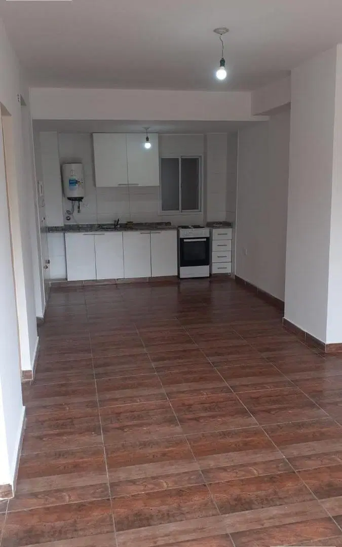DEPARTAMENTO 1 DORM B°SUR  C/ BALCON C/ BOLETO C/ RENTA 2