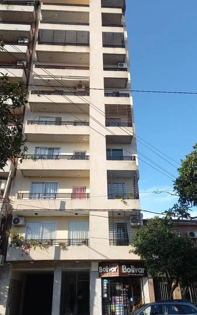 DEPARTAMENTO 1 DORM B°SUR  C/ BALCON C/ BOLETO C/ RENTA 3