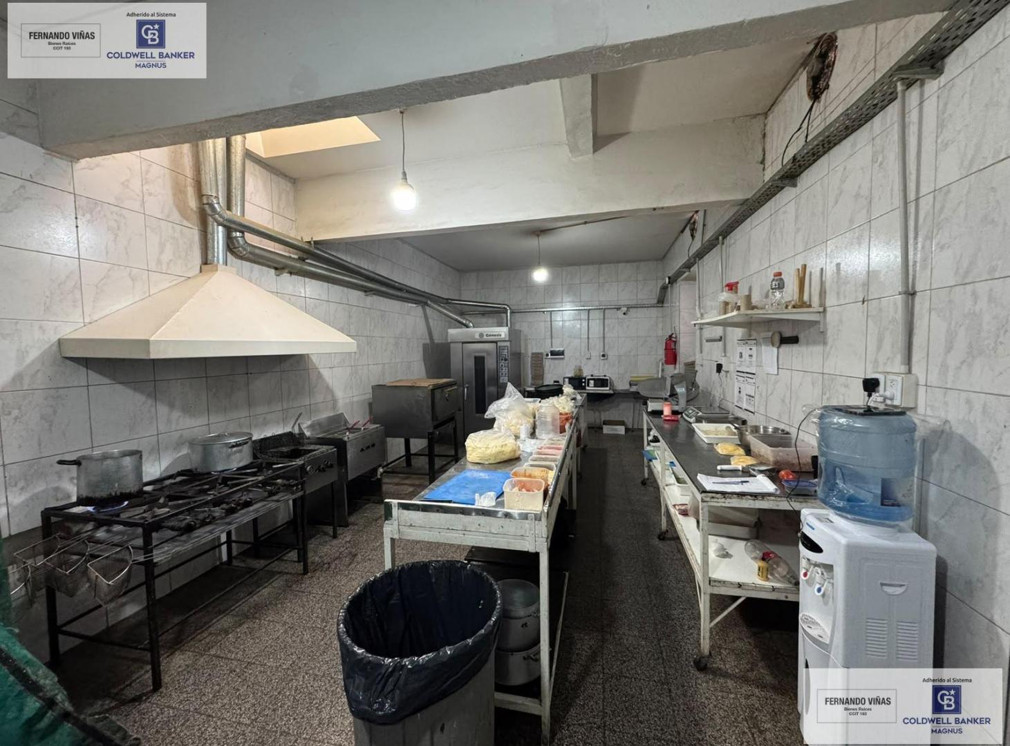 Foto de Fondo de comercio y una casa de gran extensión, imagen 4