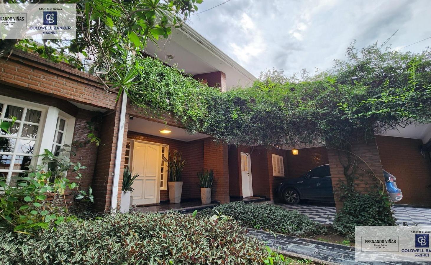 Foto de HERMOSA CASA OLEGARIO ANDRADE AL 100, imagen 1