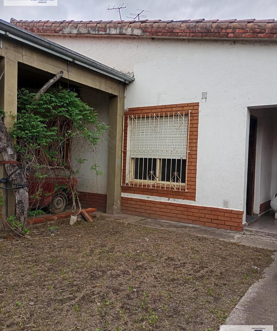 Foto de En Venta Casa 2 dormitorios Barrio APEM - Las Talitas, imagen 3