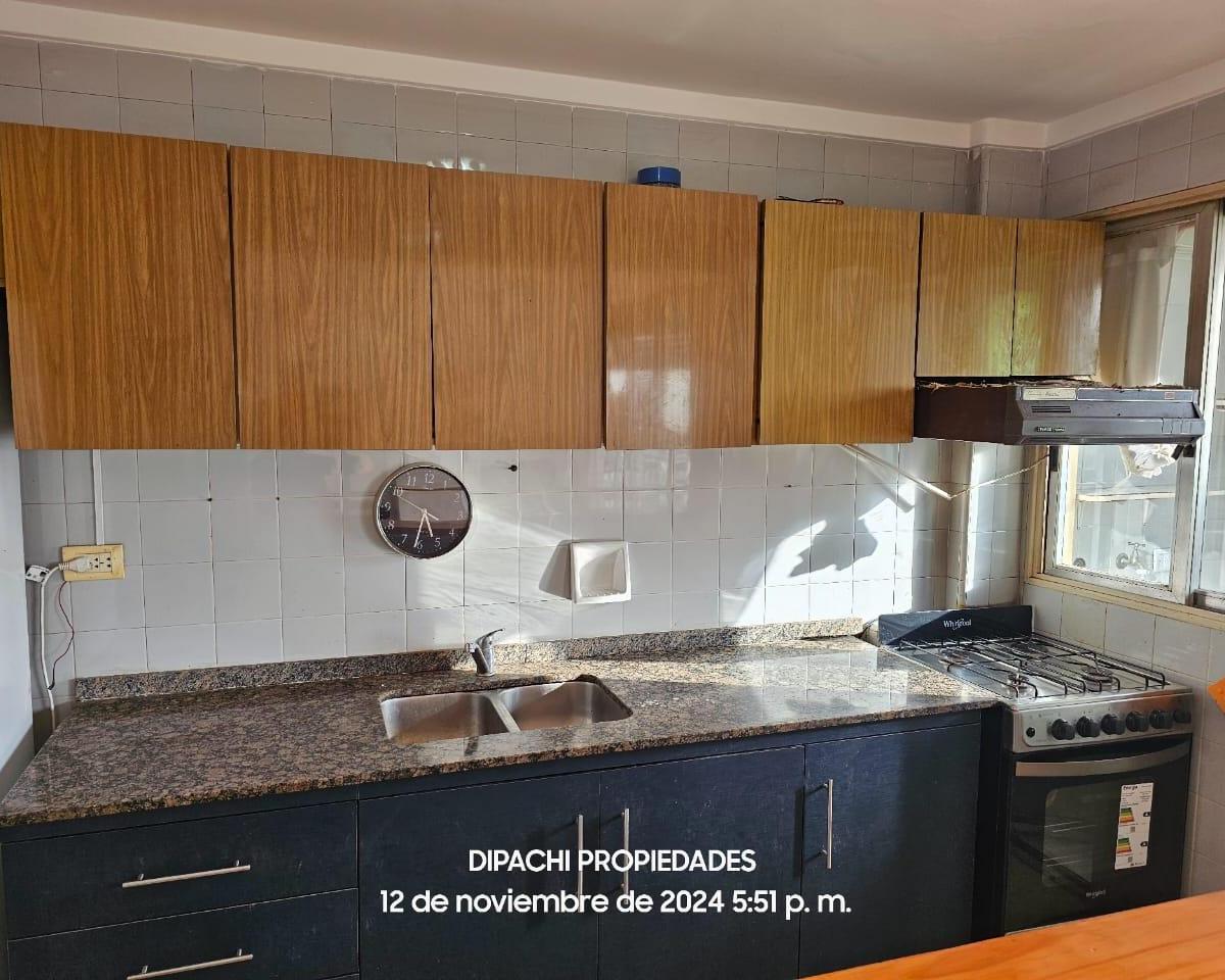 Venta Dpto. 4 Amb. Avellaneda Centro 3