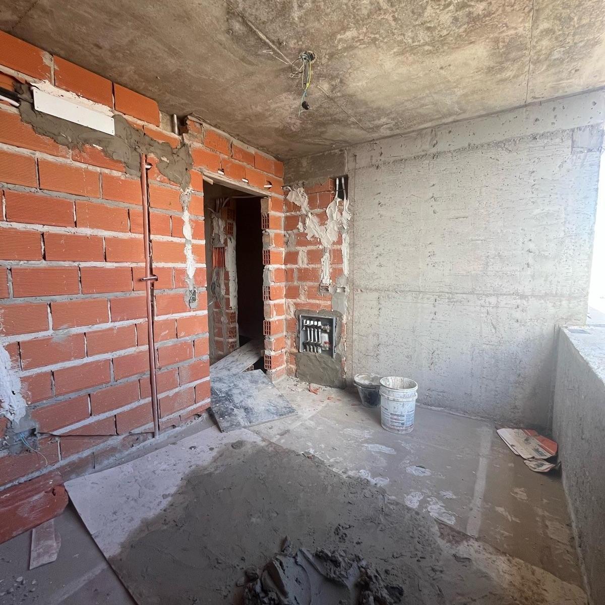 Venta Triplex 4 Ambientes 11º Piso en Avellaneda 3