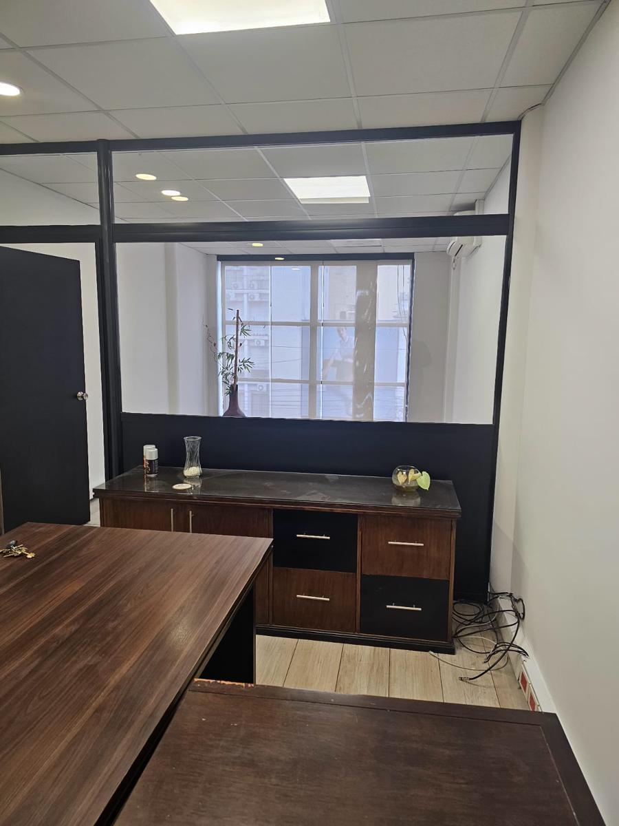 Venta - Oficina Avellaneda Centro 1