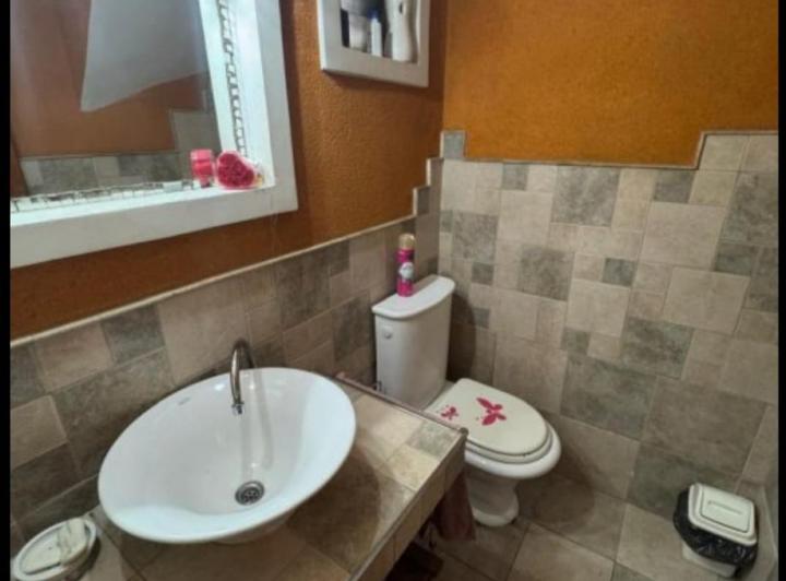 Venta Casa 5 ambientes en Lanús 4
