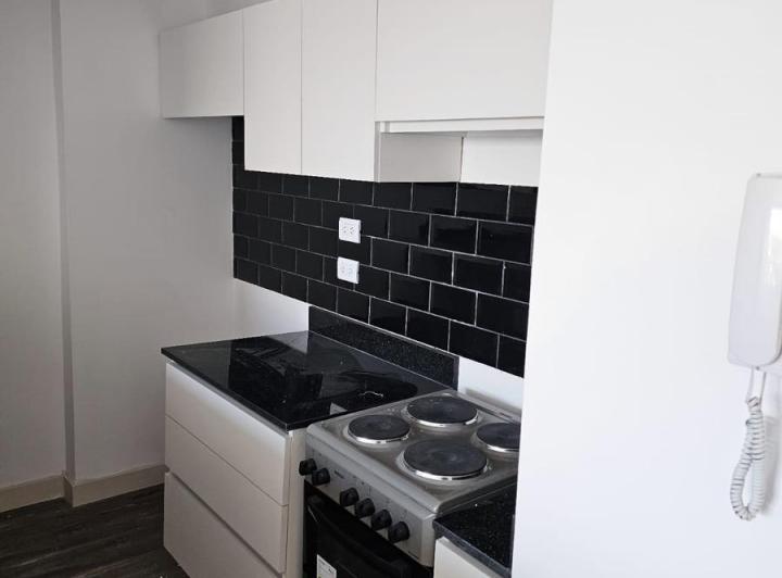 Departamento Valentin Alsina 4