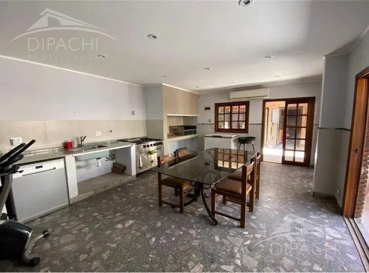Casa 4 ambientes en Gerli Avellaneda 4