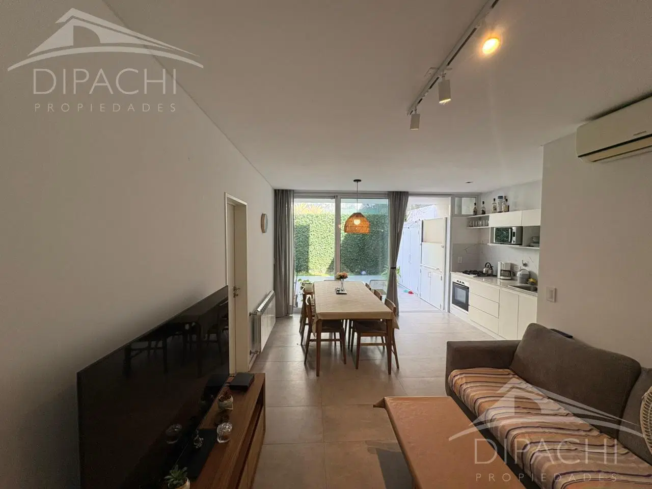 Venta departamento 3 ambientes con cochera y patio 4