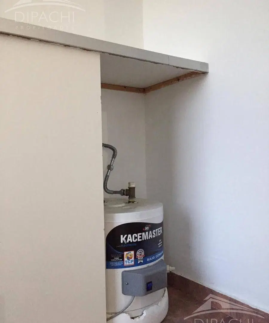 Alquiler Monoambiente amplio 2° piso c/balcón terraza - España al 200 -Avellaneda 8