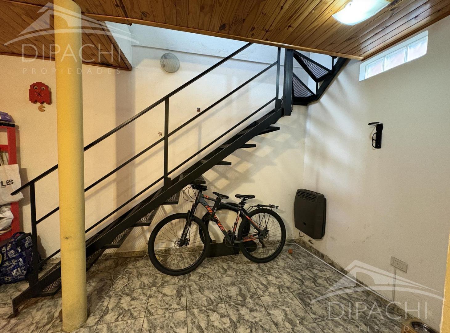 Foto de Alquiler PH 3 ambientes en Gerli, imagen 2