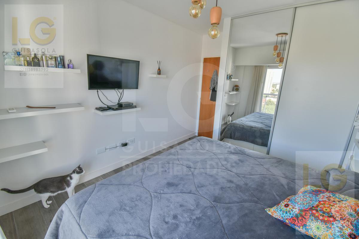 Departamento en Venta de 5 Ambientes con Cochera en Berazategui Centro 5