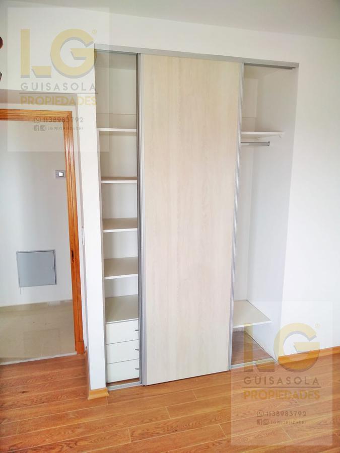 Departamento en Venta de 2 Ambientes con Cochera en Berazategui Centro 5