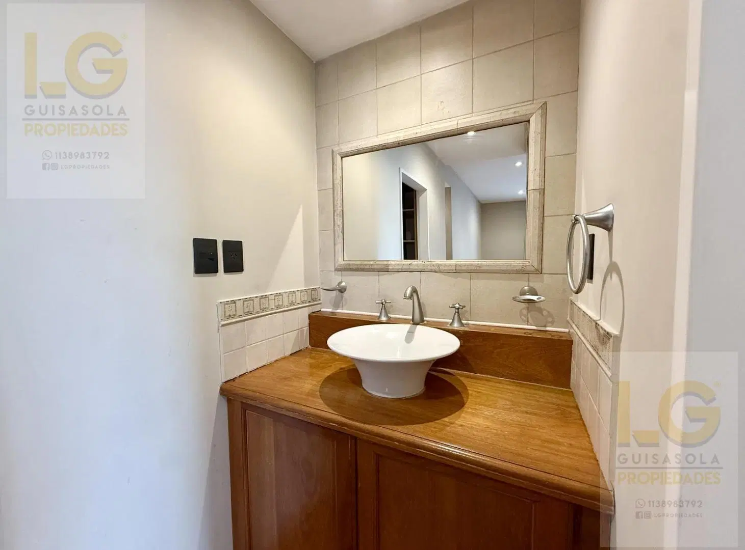 Casa en Venta en Los Ombues 3