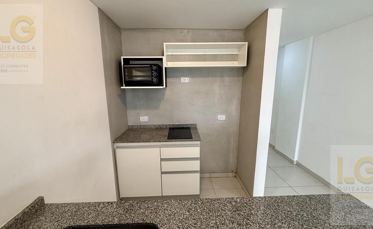 Foto de Departamento en Alquiler en Bernal, imagen 2