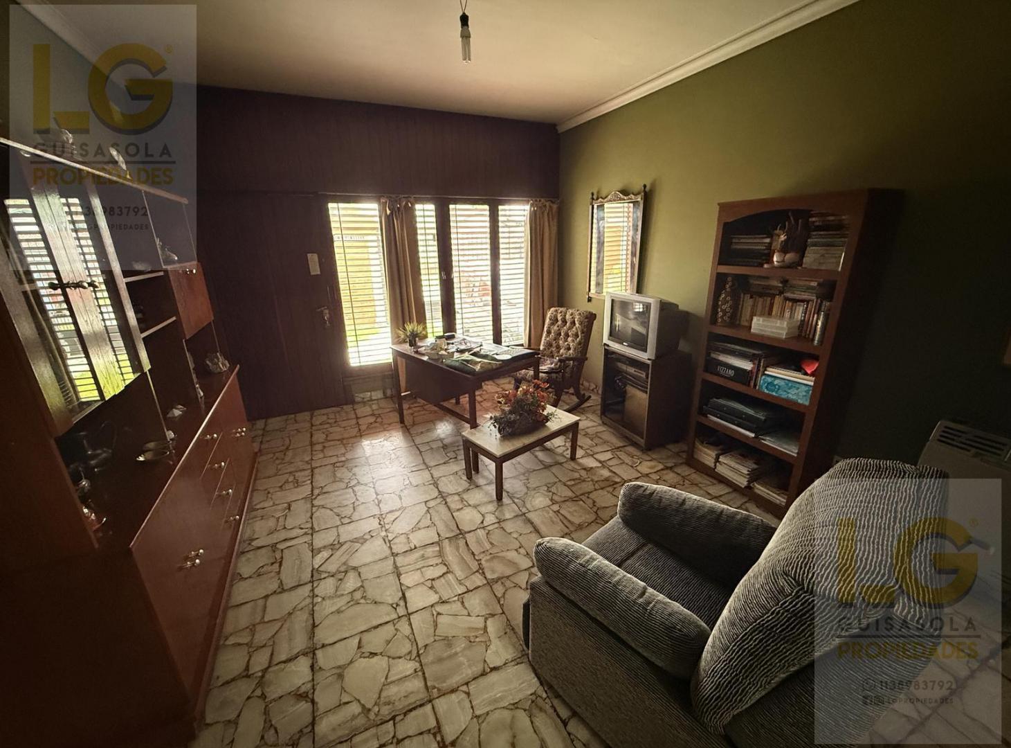 Foto de Casa en venta en Florencio Varela centro, imagen 1