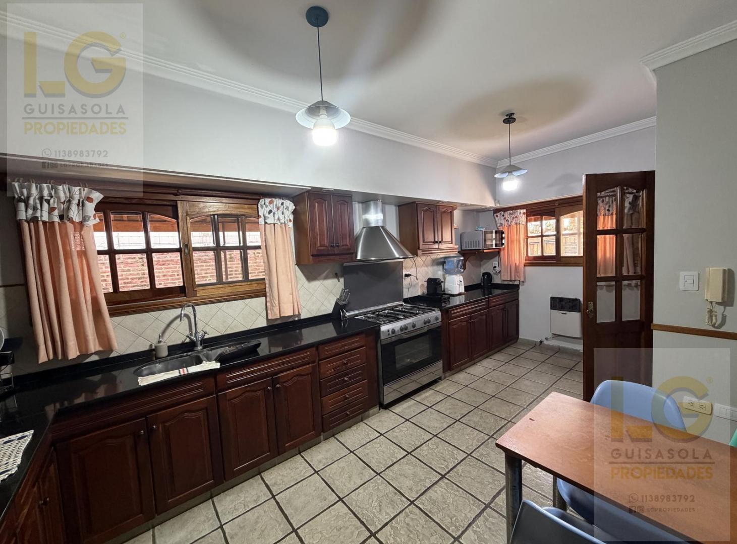 Foto de Casa en Venta de 4 ambientes en Hudson, imagen 4