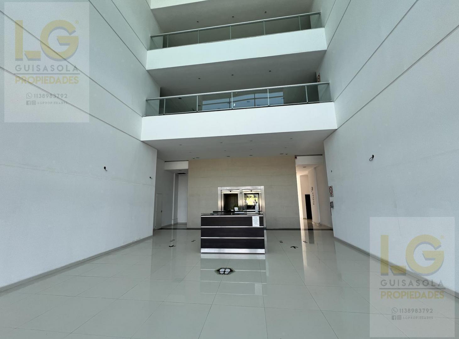 Foto de Oficina en Venta en Centro Civico Hudson, imagen 2