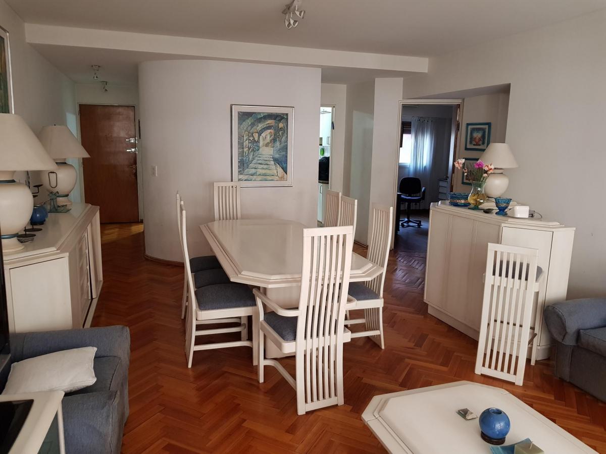 Foto de Semip 3 amb /suite /2 baños comp/ dep/amoblado y equipado/coch /baul, imagen 2