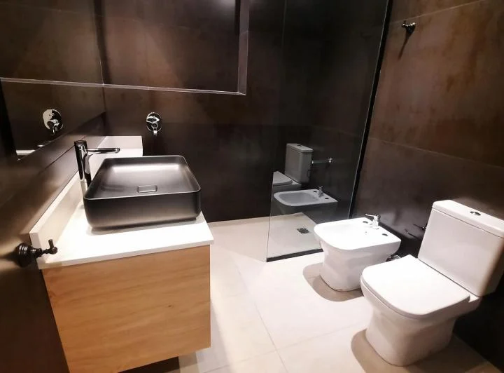A estrenar/2 amb /balcón terraza/suite/vestidor /toilette /coch fija/ baulera /Categoría.