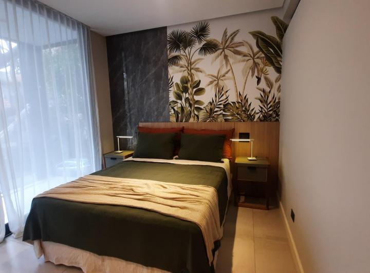 A estrenar /3 amb /balcón /2 suites /toilette 90 m2 / coch/ baul /Categoría.  5
