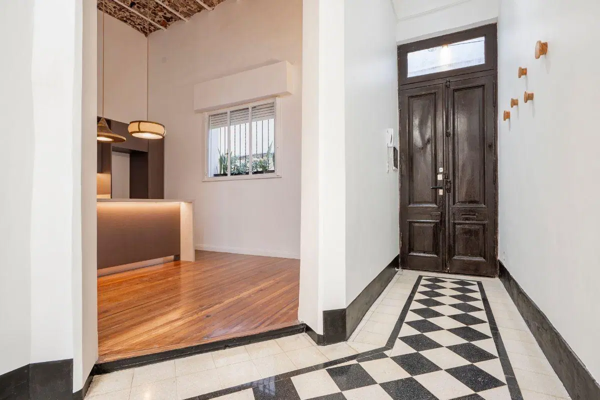PH totalmente reciclado de 4 amb, 2 suites completas,toilette, patio , terraza propia con parrilla 2
