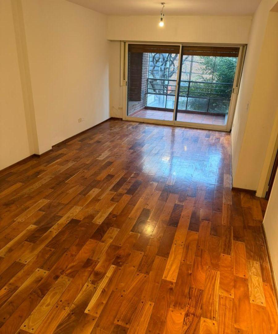 Foto de Piso/Balcon / 4 amb , suite /vestidor/ dep servicio completa /cocina, imagen 1