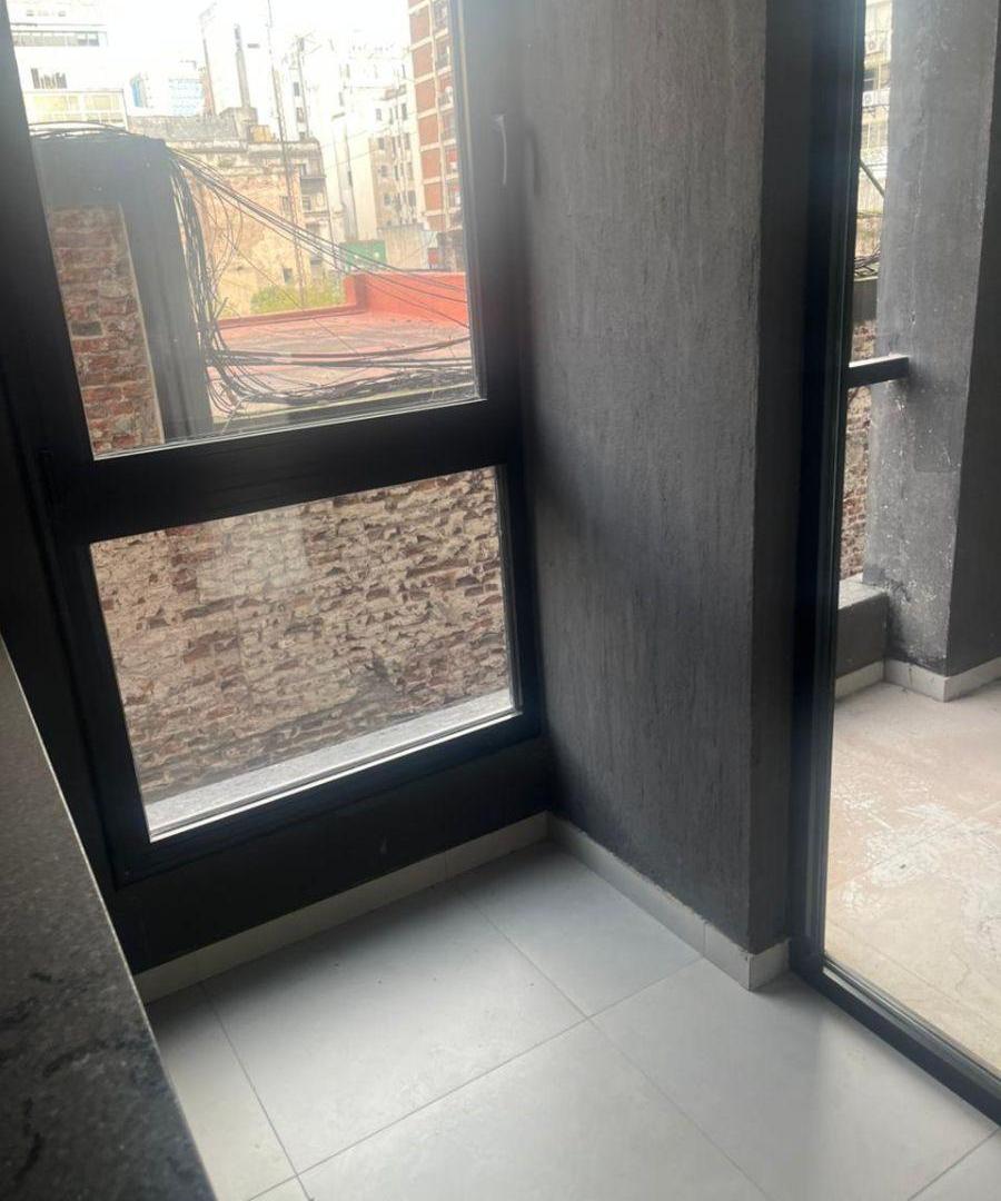 Foto de Oficina en venta a estrenar ,planta abierta /al frente ,alfombra tecnica, imagen 4