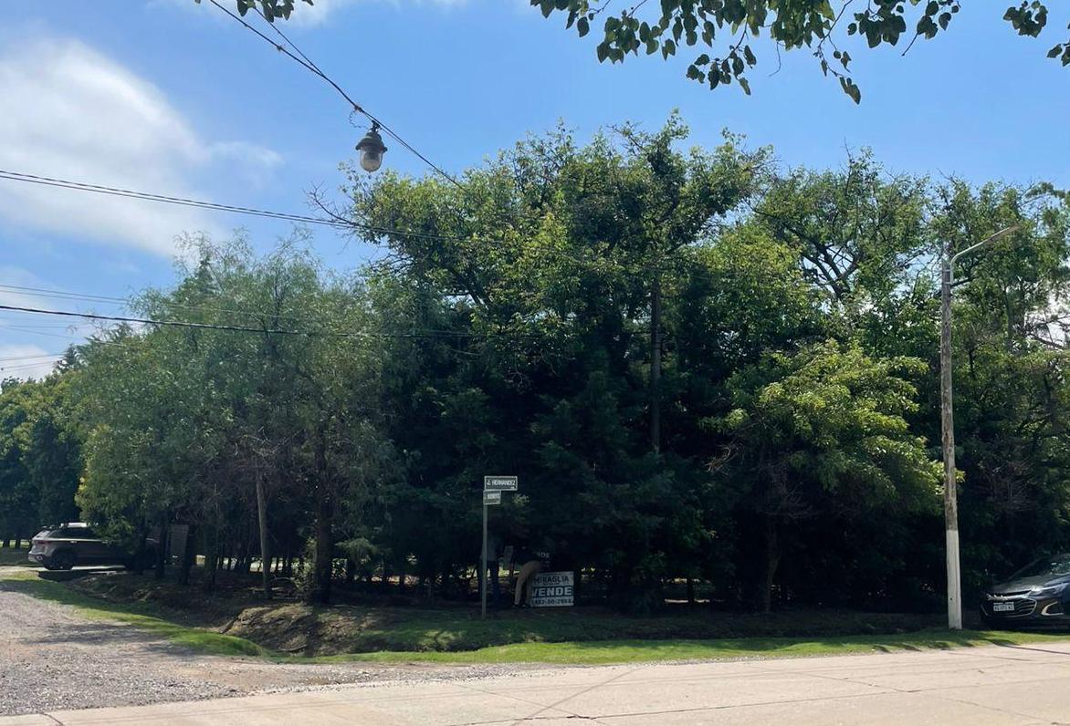 Terreno en Venta en Funes Esquina 3