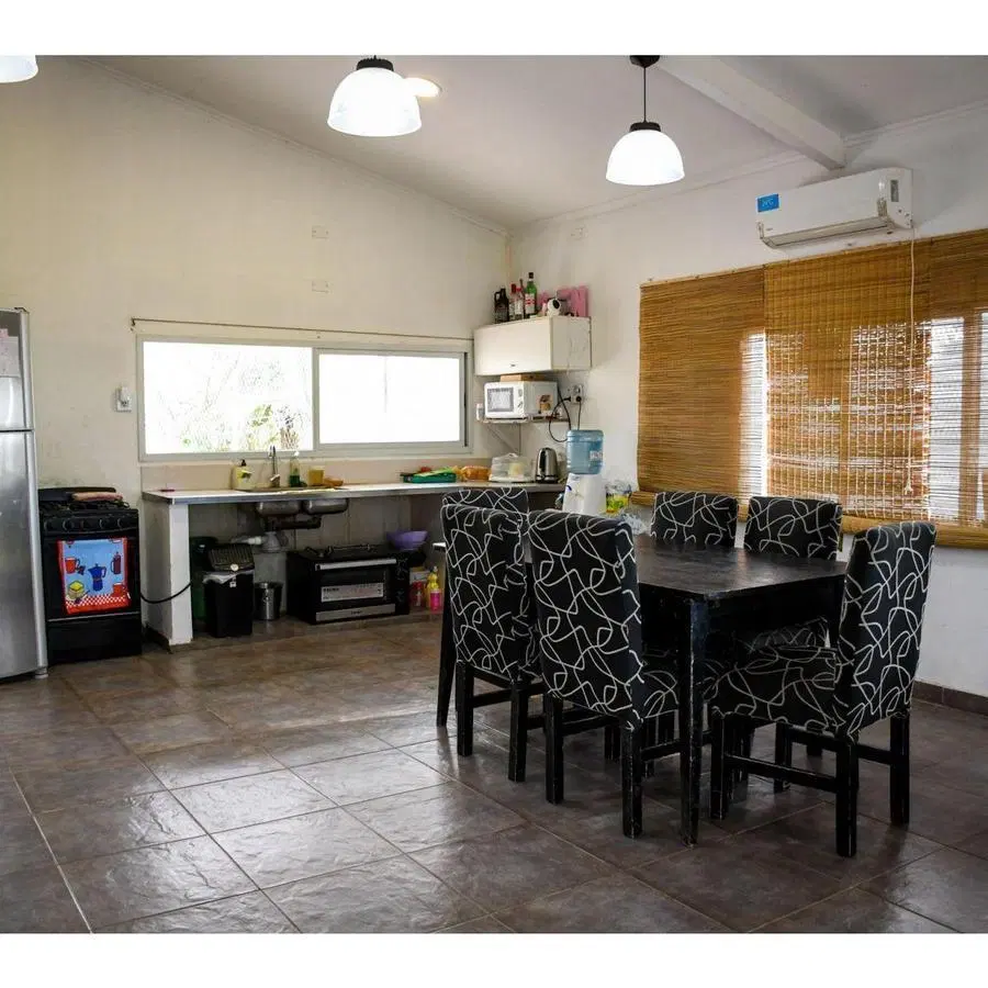 Casa en Venta en Alvear 2 Dormitorios 600m2 Terreno 3