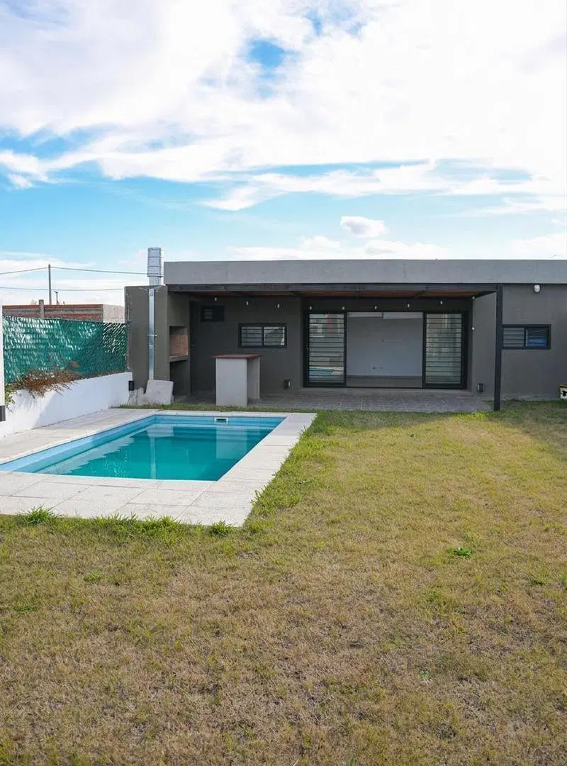 Quincho En Venta Un dormitorio con Pileta en Venta Ecovida Villa Amelia 3