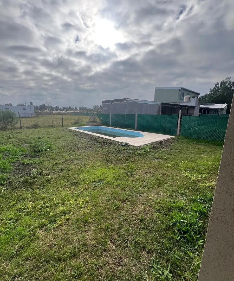 Casa en Alquiler a Estrenar de 2 Dormis Pileta Alvarez 3