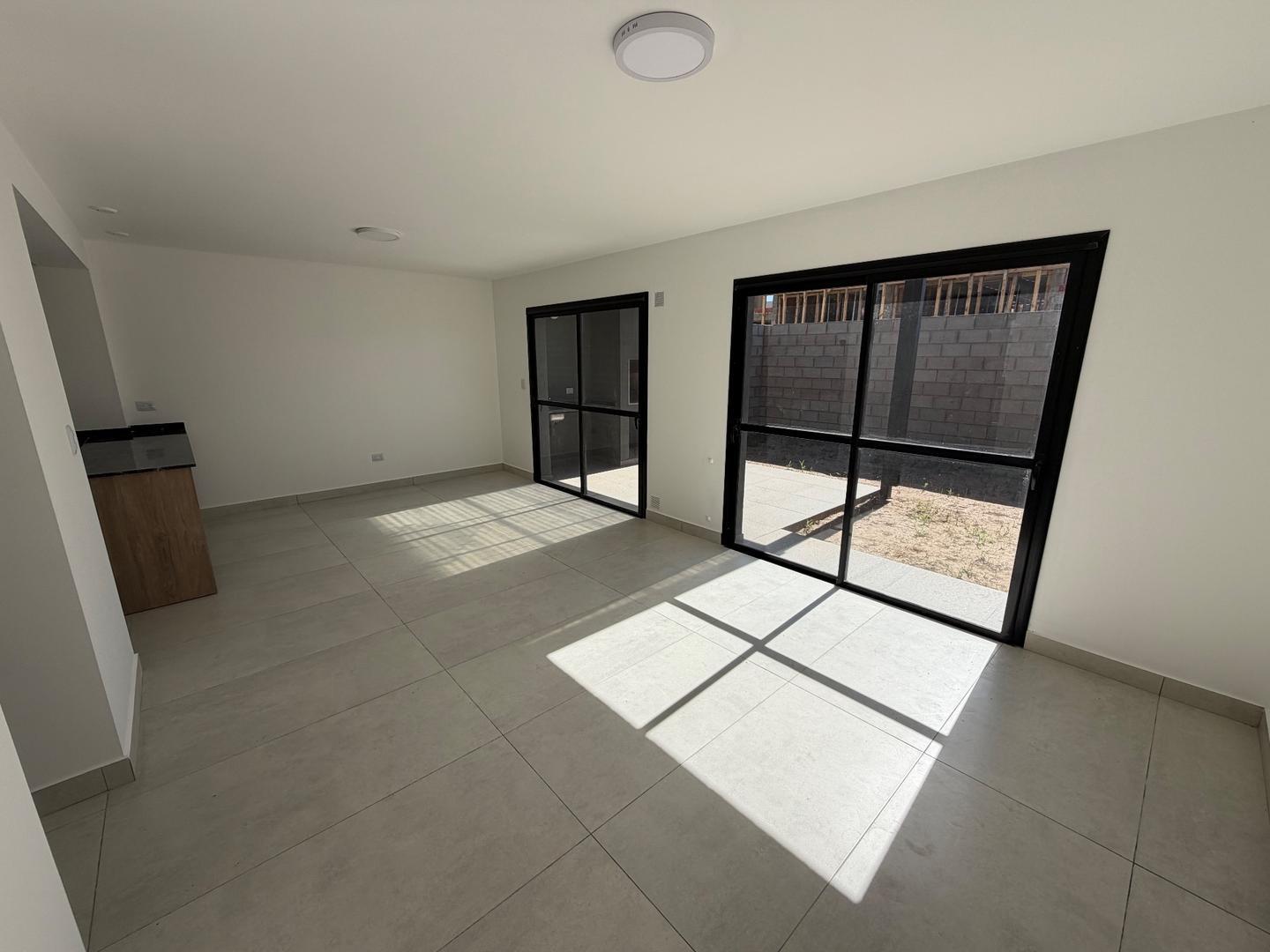 Duplex en venta solares de manantiales 2 dormitorios