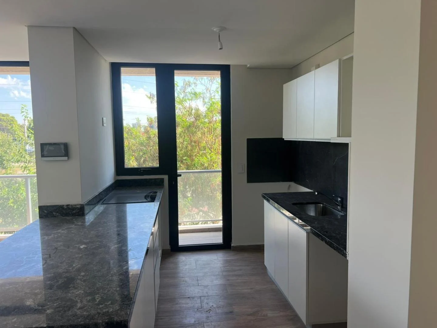 Foto de Departamento a la venta Opera Plaza ext.con balcón y cochera, imagen 5