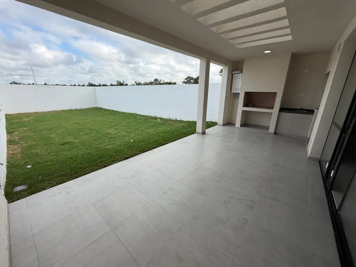 Duplex en venta barrio San Guillermo camino San Carlos 3