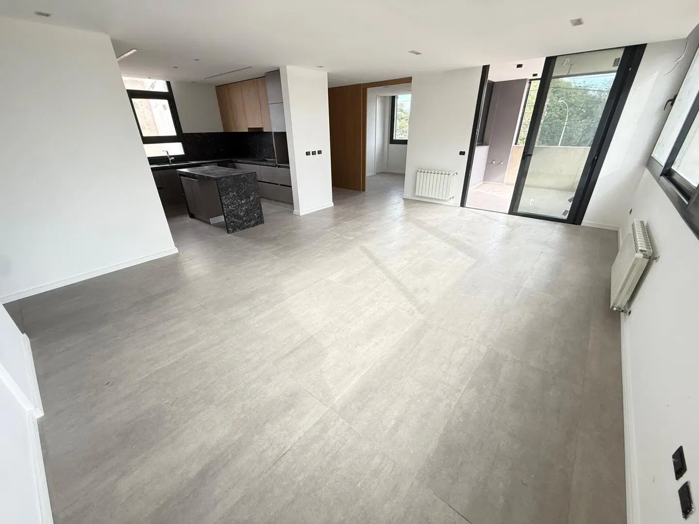 Departamento de Categoría en Alquiler con Pileta 2 dorm. 4